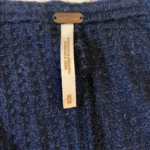 Free People oversized navy top size medium